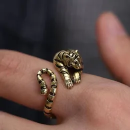 S3873 Fashion smycken söt tigerring för man kvinnans par som öppnar retro enkel zodiakvansring