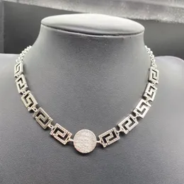 Women Brass Consecutive Greece Meander Pattern Chain Necklaces Bracelets Earring Set Banshee Medusa Head Portrait 18K Diamonds Ear255T