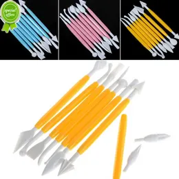 New DIY Plastic Baking Craft Tool 8pcs / Set Sugar Craft Torta fondente Pasticceria Intaglio Taglierina Cioccolato Decorazione Fiore Argilla Shaping