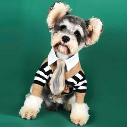 Striped Pet Jacket Clothing Classic Printed Design Puppy Sweater Apparel Schnauzer Bulldog Teddy Dog Clothes Coat1999