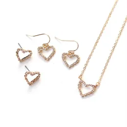 Fashion Clear Crystal Hollow Out Heart Necklace for Women221c