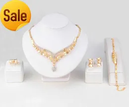 4 Pieces Gold Wedding Jewelry Water Drop Crystal Collarbone Chain Necklace Set Bridal Jewelry Pearls Luxury Bracelets Necklace Earings