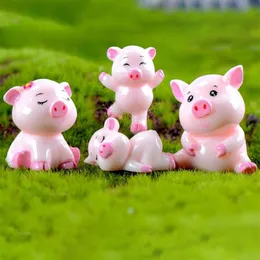 1PCSかわいい豚家族モデルの置物モデル家庭装飾ミニチュア妖精の庭の装飾アクセサリー彫像樹脂クラフト図244K