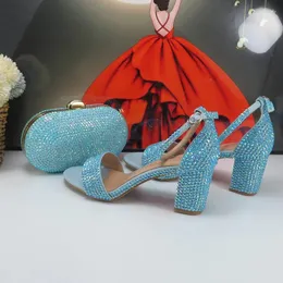 Zapatos de vestir de verano azul cristal nupcial boda y bolso mujer moda tacón grueso sandalias de fiesta de noche bolso femenino correa de tobillo