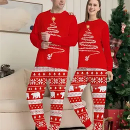 Dopasowanie rodzinnych stroje zimowa rodzina para Para piżama Zestaw Mom Dad Data Baby Pet Dopasowanie strojów Drukuj miękki śpiący Xmas wygląd Pajama 231129