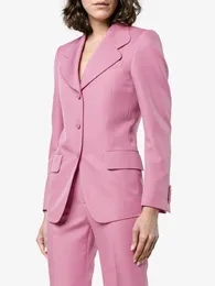 Kvinnors kostymer Blazers 2023 Vinterbanan Designer Pink Blazer Coat Women Elegant Single Breasted Pocket Ladies Christmas Formal Overcoat C