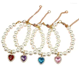 Hundhalsar 1pc Love Pendant Pearl Necklace Pet Collar Crystal Heart Simple and Bright Cat Jewelry with Bells For Valp Supplies