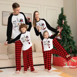 Roupas combinando para a família Feliz Natal Pijamas para a família Mãe Pai Crianças Roupas combinando para o ano Roupas macias para casa Pijamas de Natal Look 231129
