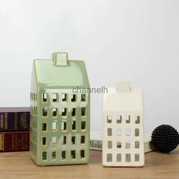 Candle Holders Creative White Candlestick Ceramic Small Candlestick Jewelry Home Children's Room Desktop Decoration Ornaments Home Supplies YQ231130