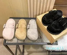 Tasarımcı İzler Çıplak Wolfe Slipper Kadın Süet Slaytlar Platform Toka Sandal Kauçuk Slaytlar Kış Sıcak Katır Moda