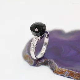 Anéis de casamento 2023 moda estilo verão jóias de cristal preto com zircão branco 18k anel banhado a ouro para amigos presentes do festival
