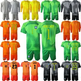 Seleção Nacional Homens Futebol Brasil Goleiro Lucas Perri Jerseys Set 2022-23 GK Manga Longa Gilmar Taffarel Alisson Becker 23 Ederson Moraes Camisa de Futebol Kits