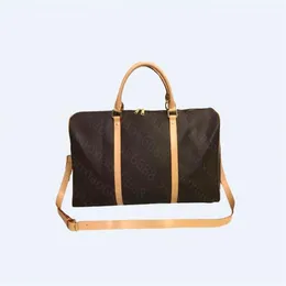 55CM PU Leather designer uomo Valigie bagagli Sport Outdoor Pacchetti spalla Borse da viaggio borsa a tracolla Totes bags Borse unisex D2682