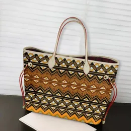 Evening Bags Women Traditional African Culture Design Large Capacity Leather Female Shoulder Totes Big School For College Girls