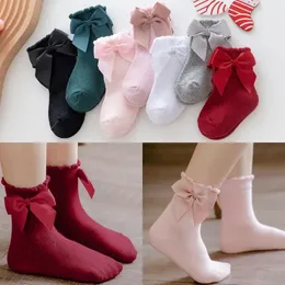 الأوشحة تلف 15PAIR/LOT BABY GIRLS SOCKS Autumn Toddler Big Bow Bow Sock Kids Cotton Red Christmas Born Socken for 0-7 yrs 231129