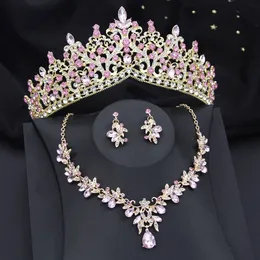 Hochzeitsschmuck-Sets Goldfarben Rosa Braut für Frauen Krone Braut Tiaras und Halskette Ohrringe Set Blumen 231130