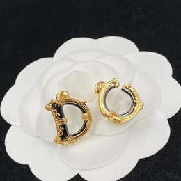 Brincos clássicos de ouro 18k aretes orecchini Moda simples brincos de letras designer para mulheres festas de casamento joias de presente de noivado