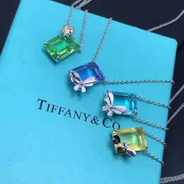 New V Gold Butterfly Platinum Personalized Necklace Women's Sea Blue Treasure Zircon Collar Chain Pendant Instagram Stylegift for women with box