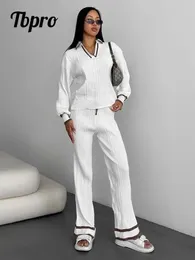 Pantaloni a due pezzi da donna Elegante abito in maglia calda a righe con risvolto maglione da donna a maniche lunghe pantaloni a gamba larga set da 2 pezzi maniche autunnali 231129