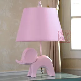 Lampes de table nordique moderne minimaliste chambre d'enfant petit éléphant lampe de bureau étude créative chambre Animal coloré