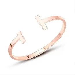 Gioielli di moda Donna Donna Bracciale in argento per uomo Acciaio al titanio t Lettera Bracciale doppio aperto Braccialetti di design di lusso a 3 colori Oro rosa con confezione regalo9r2t