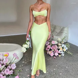 Vestidos de trabalho 2023 Designer de luxo jovem sexy sólido doce férias de férias biquíni superior de cintura alta saias de sereia feminina