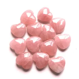 Figuras decorativas, objetos electrochapados, corazón de cuarzo rosa, cristal natural tallado a mano para hacer colgantes o recuerdos de boda para invitados