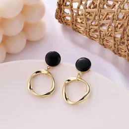 Brincos de fundo estilo retrô francês pequeno círculo preto sem piercing hole temperamento clipes de orelha para mulheres festas femininas