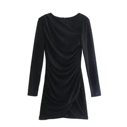 Robes décontractées femme élégant noir mince irrégulière Mini robe 2023 automne femme solide asymétrique fête dames plissé court