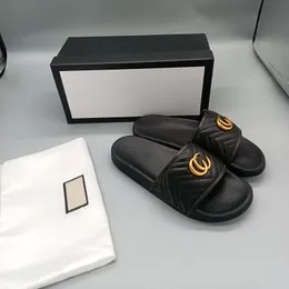 Designer desliza as mulheres chinelas sandálias de luxo da marca Sandals Real Couro Flip Flip Flats Slide Casual Shoes Botas de Fen 009