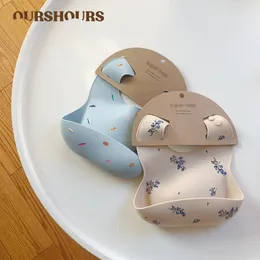 Bibs Busp Cloths Baby Ins 스타일 프린트 방수 방수 소프트 실리콘 먹이 물건 귀여운 패턴 어린이 소녀 소년 유아 조절 가능한 어린이 BIB 230202