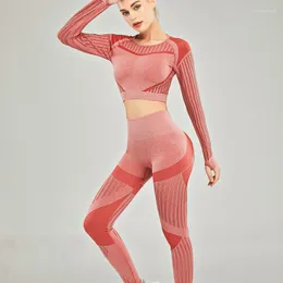 Actieve sets Athvotar Yoga Sport Women Push Up Leggings Striped Women's T-Shirt Summer Set Woman 2 Pieces Solid Long Shorts