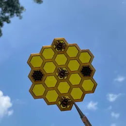 Masa Paspasları 6 Altın Renkli Petek Makineleri Seti Base Ahşap Akrilik Bee Hexagon Siyah
