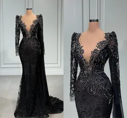 Abiti da sera vintage a sirena in pizzo con perline bianche Sheer scollo a V manica lunga Appliques Abiti da festa per occasioni Prom Vestidos BC14999