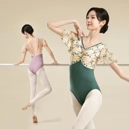 Stage Wear Woman Ballet Turotards Haft krótkie rękawy Dance Nylon Splice V-Neck Gymnastics