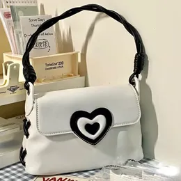 Evening Bags MBTI Heart Suqare Shoulder for Women White High Quality Pu Leather Retro Casual Small Purse Female Designer Underarm 230203