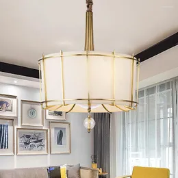 Lâmpadas pendentes Nordic simples sala de estar lustre leve luxo de luxo de cozinha de cozinha personalidade led tecido lampshade iluminação em casa