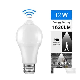 Lampadine a Led Sensore Pir Bb E27 12W Ac 220V 110V Dusk To Dawn Light Day Night Motion Lampada per illuminazione domestica Drop Delivery Lights Bbs Dhvab