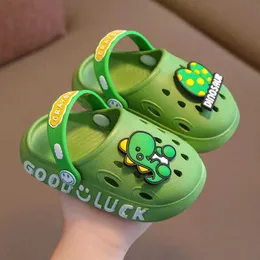 Slipper 2022 New Dinosaur Baby Boys Slippers Summer Kids Green Cartoon Sandals Toddler Beach Shoes Girls Cute Slides Pantunflas Infantil 0203