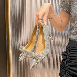 2024 Dress Shoes Luxury Bling Sequins Wedding Party Shoes Women Fashion Pearl Bow Thin Heels Pumps Woman Slip-on Crytsal High Heels Shoes Female
