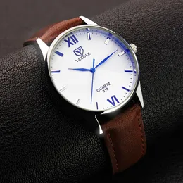 Нарученные часы Мужские механические повседневные ремни Аналоговые Quartz Watch Мужчины. Производительные часы бизнес -дата Relogio Masculino