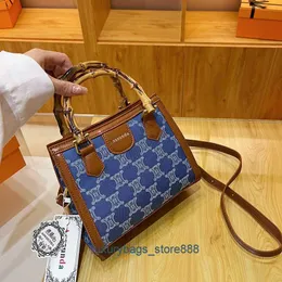 Fábrica 90% de desconto em fêmea BULTE VENDA DE APECIMENTAÇÃO CABA COLAÇÃO CABA COLAÇÃO Bambu Tote para o novo outono feminino 2023 Bolsa de estilo moda e estranha ombro