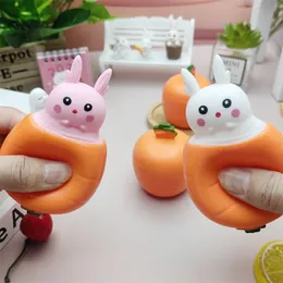 إلغاء الضغط TPR Squeeze Rabbit Carrot Cup Toy Fun fair