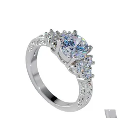 Pierścionki ślubne Fashion Classic AAA Austria Crystal Pierścień dla prezentu dla nowożeńców Kobiety zaręczynowe cyrkon Biżuteria Dostawa OT5EA