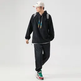 Męskie dresy mody sztrutowe swobodne garnitur Sprężyna i jesienne pullover bluzie bluzki Twopece Set Tracksuit Men Men Jogging Suits 230206