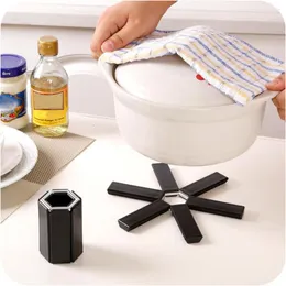 Table Mats Black Foldable Non-slip Heat Resistant Pad Trivet Pan Pot Holder Mat Kitchen