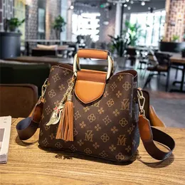 2023 Purses Clearance Outlet Online Sale Hong Brand Women's Water Bucket Bag Ny Old Flower Fashion Advanced Sense One Shoulder Crossbody Handbag