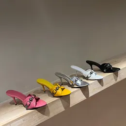 Cagole Lmbskin Deri Katırlar Sandalet Saplama Tokalı Ayakkabı Yuvarlak Yuvarlak Açık Ayak Ayak Parçaları Stiletto Topuk Kadınlar Lüks Tasarımcıları Kadınlar İçin Ayakkabı Fabrika Ayakkabı