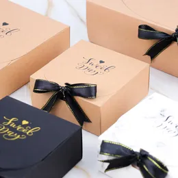ギフトラップ5PCS/ Black White Kraft Paper GiftEvent Party Partaging Packaging Wedding Birthday Packing Box Support Custom 0207