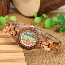 Armbandsur Luxury Zebra Wood Business Leisure Women's Watch Colorful Bamboo Roman Digital Dial Exquisite High Grade armbandsur för pojke